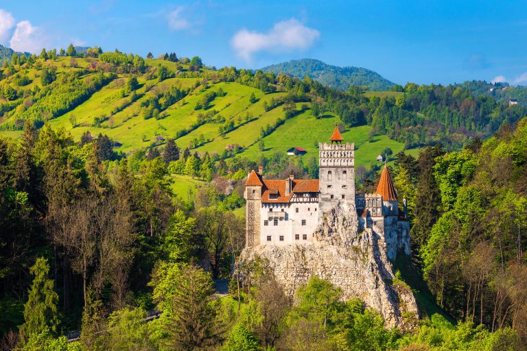 Draculas spektakulära slott nära Brasov, Bran, Transsylvanien, Rumänien, Europa